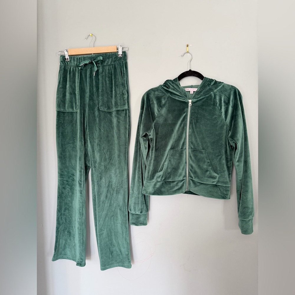 Crave Fame Emerald Velour Zip-Up Hoodie